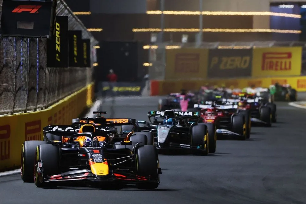 F1 anuncia la suspensión de los GP de Arabia Saudita y Bahrein F1 anuncia la suspensión de los GP de Arabia Saudita y Bahrein