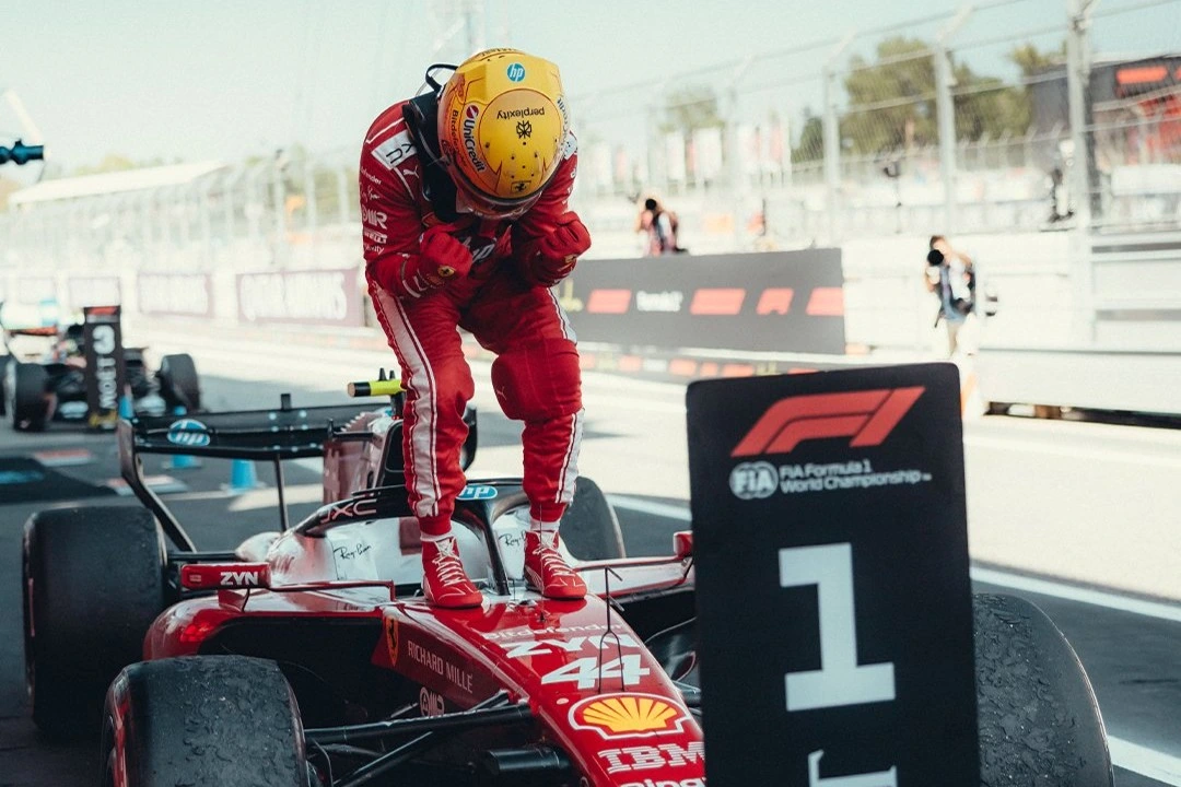 Hamilton dice que la primera victoria con Ferrari “es diferente”