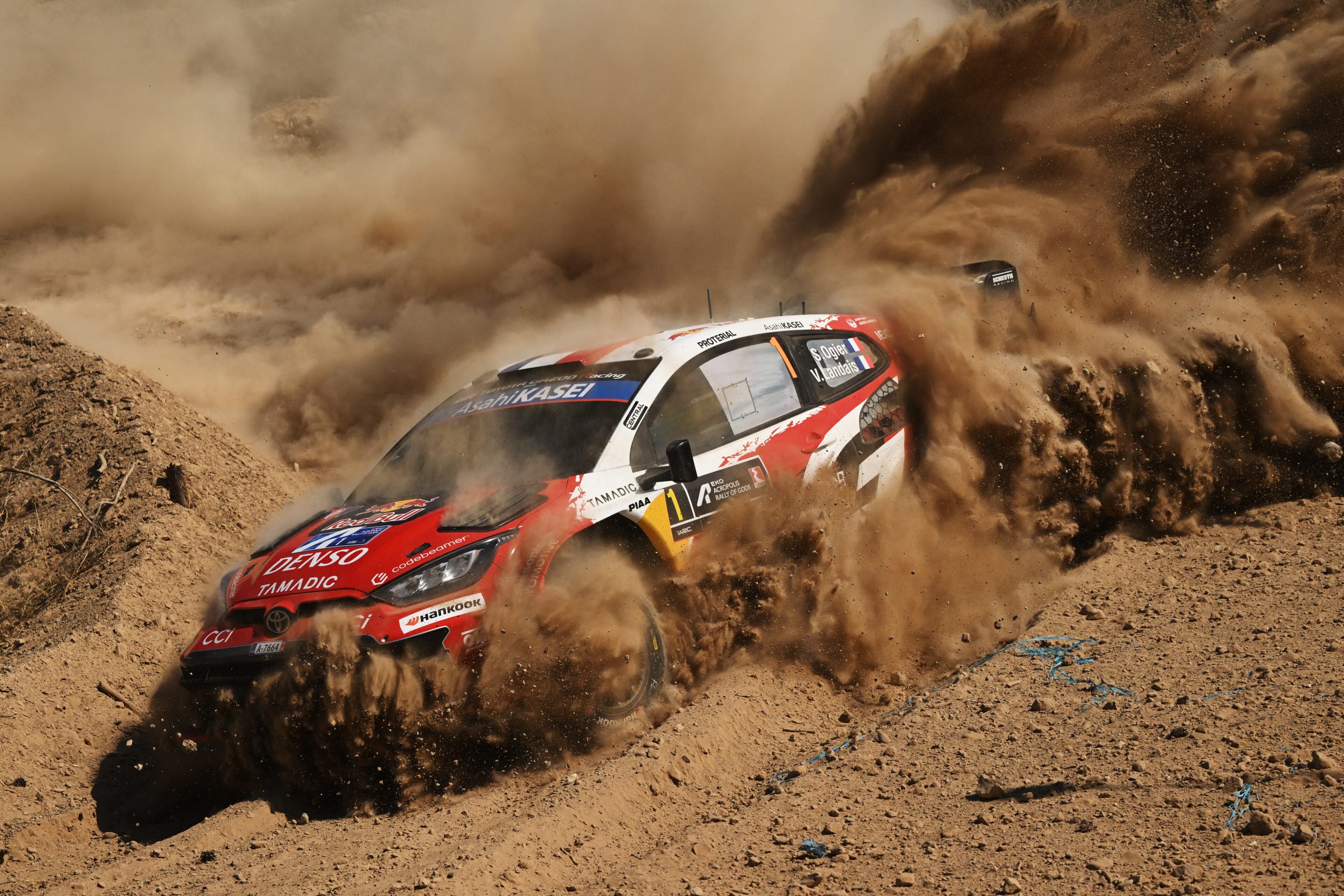 Ogier lidera primera jornada del Rally de Grecia del WRC