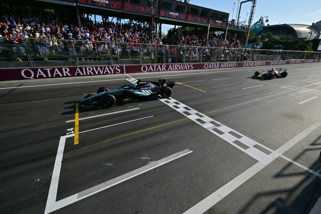 F1 2026, AZERBAIJÃO, CORRIDA, MERCEDES, GEORGE RUSSELL, RED BULL RACING, MAX VERSTAPPEN
