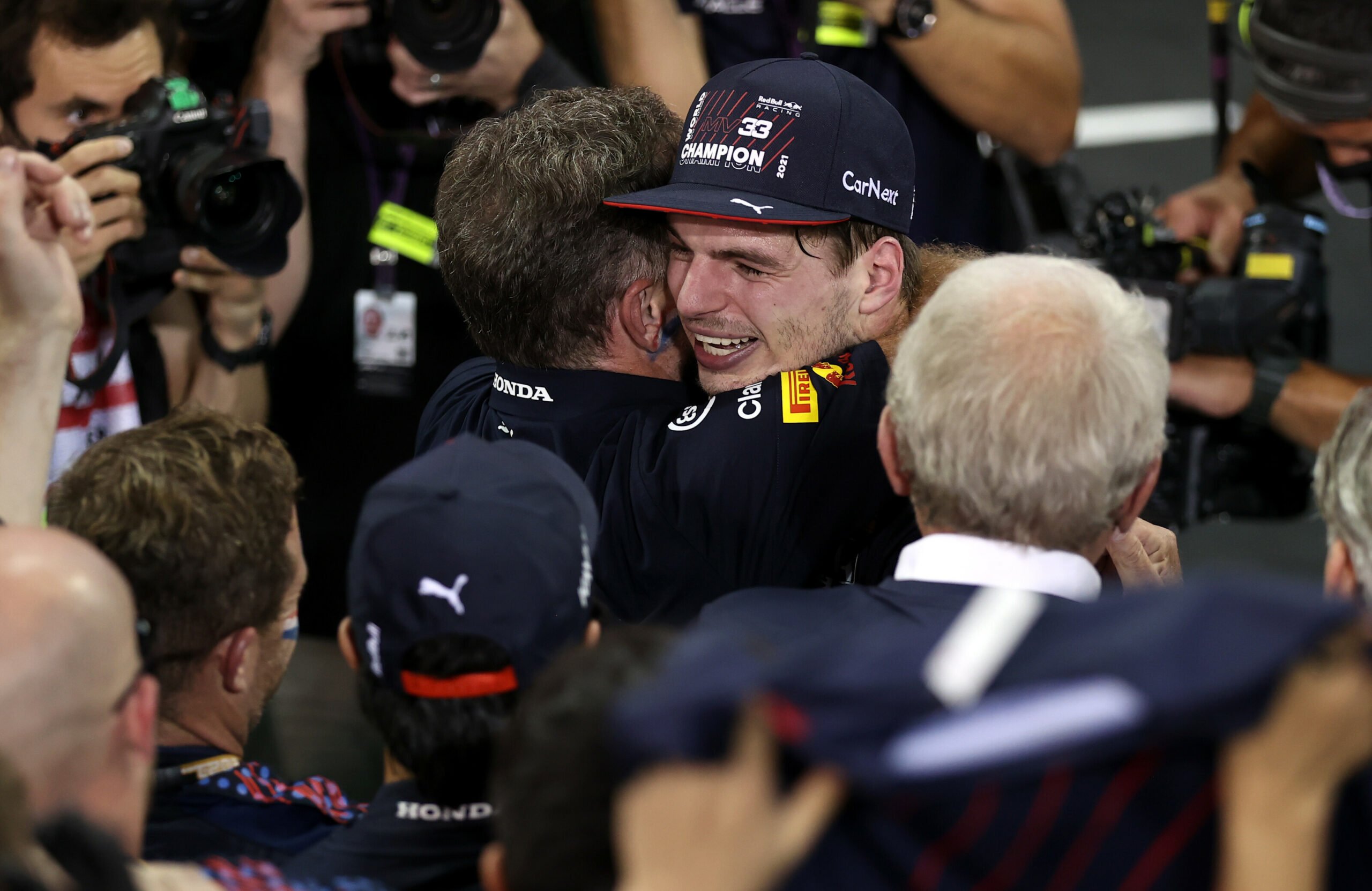 Red Bull planeja conversas sobre renovação de Verstappen “nas próximas semanas”