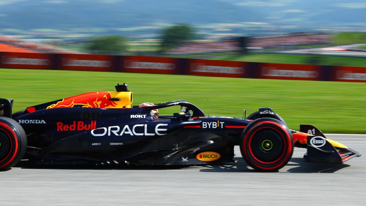 Verstappen se defiende y revela que el RB20 era “imposible de manejar” en el GP de Austria