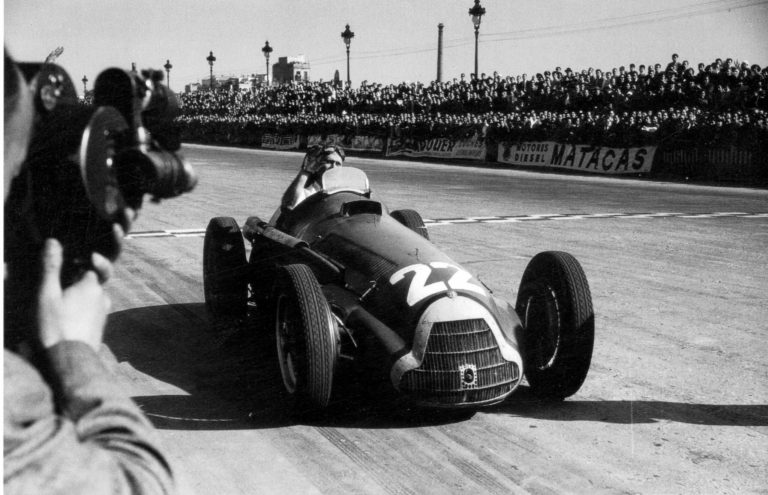 A 75 años del primer título de Fangio: ¿Cómo el Quíntuple inició su leyenda en la Fórmula 1?