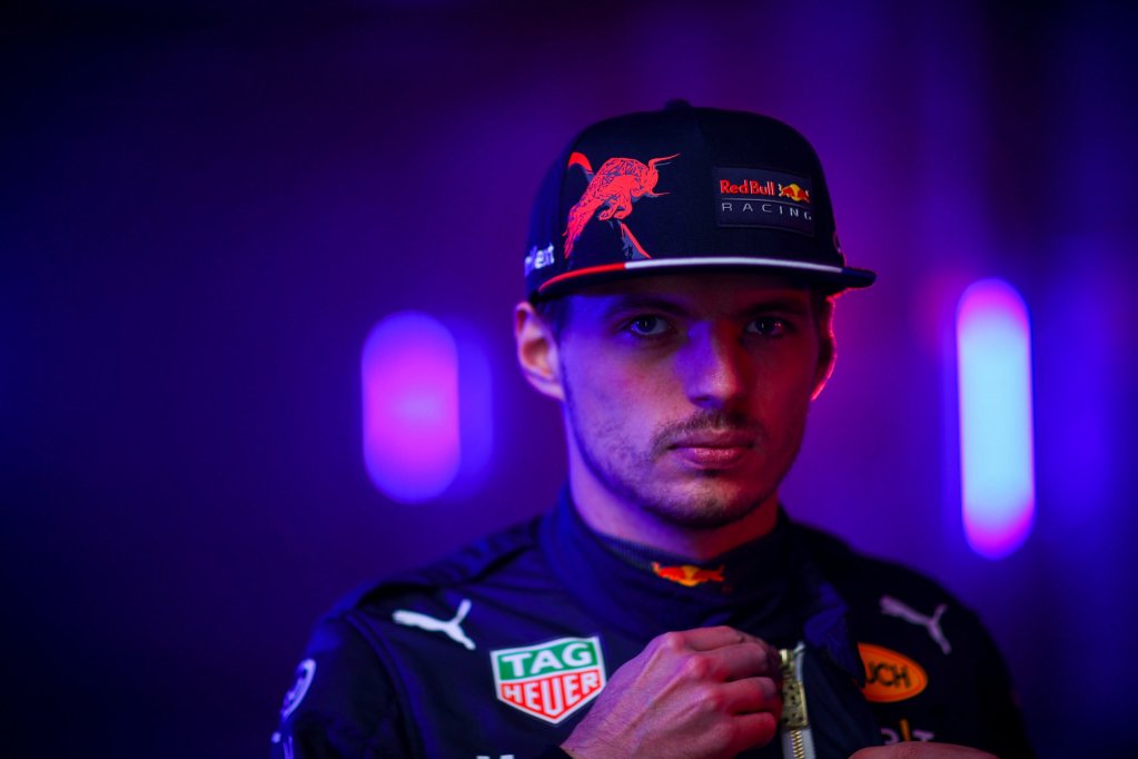 Red Bull define Verstappen como “melhor piloto” para liderar projeto com novos motores