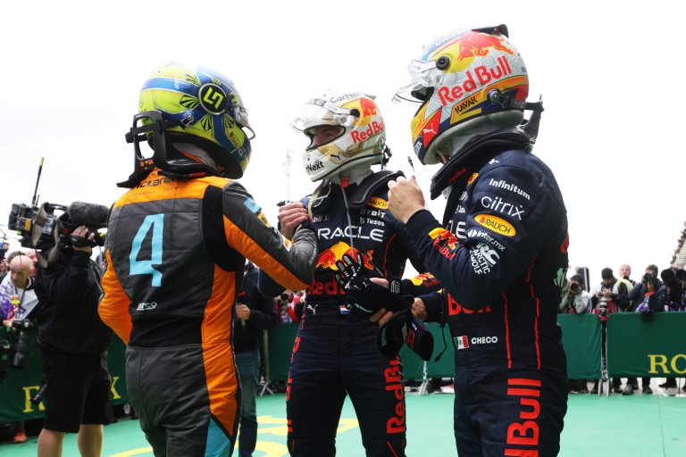 Max Verstappen, Sergio Pérez e Lando Norris (Foto: Red Bull Content Pool)