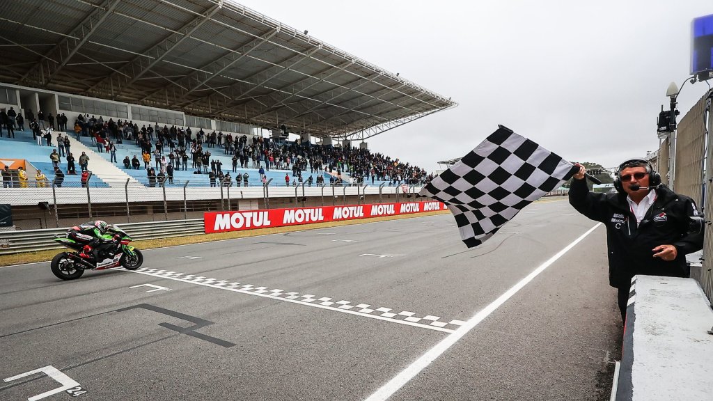 Rea passa Bautista na última volta e vence corrida 2 do Superbike em Estoril