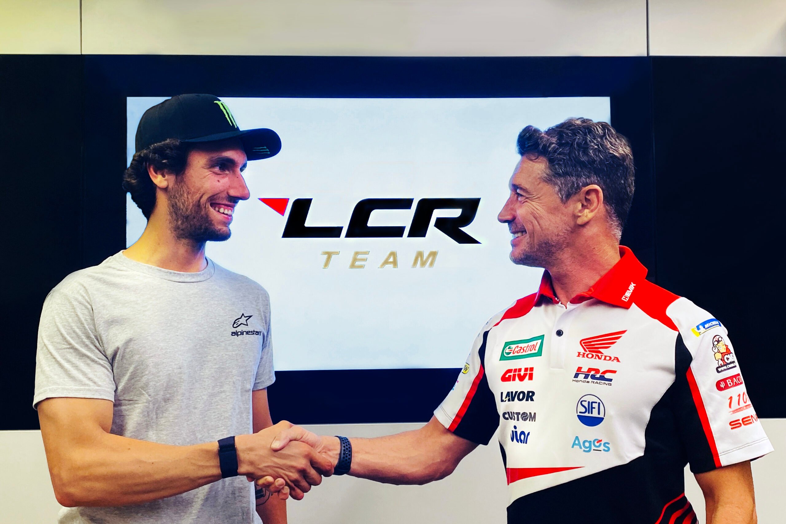 Rins oficializa ida para LCR Honda e assina contrato para duas temporadas da MotoGP