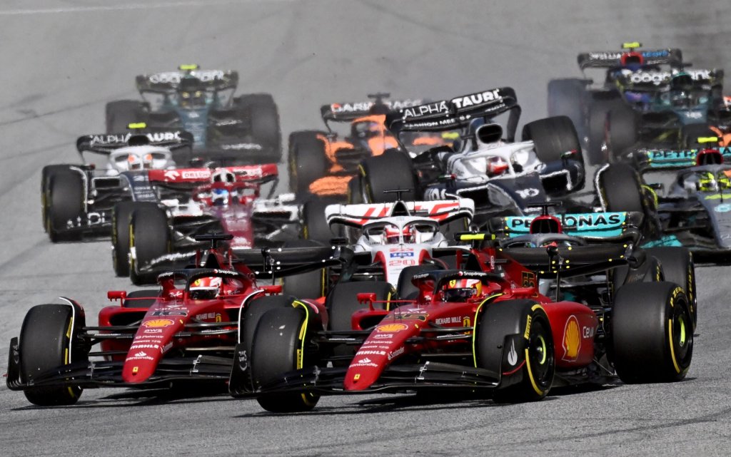 Sainz rechaça evitar duelo com Leclerc no GP da Áustria: “Nós dois estamos na briga”