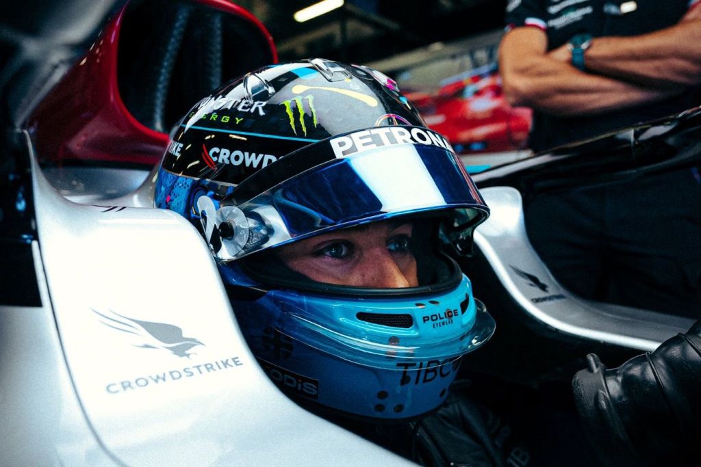 Russell admite erro e traça objetivo para Inglaterra: “Passar Norris e Alonso rápido”