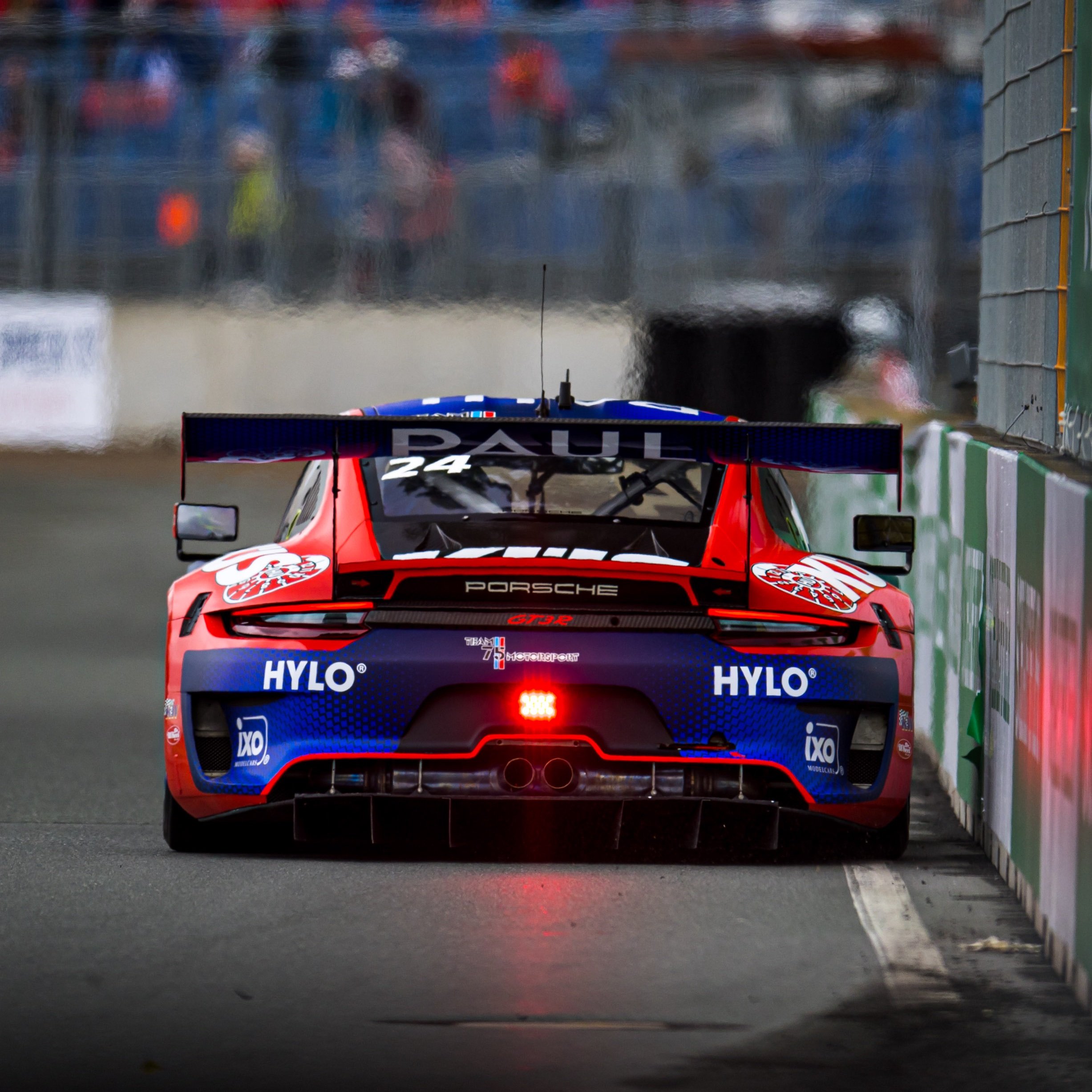 Preining sobrevive ao caos em Norisring e leva Porsche à 1ª vitória no ano no DTM