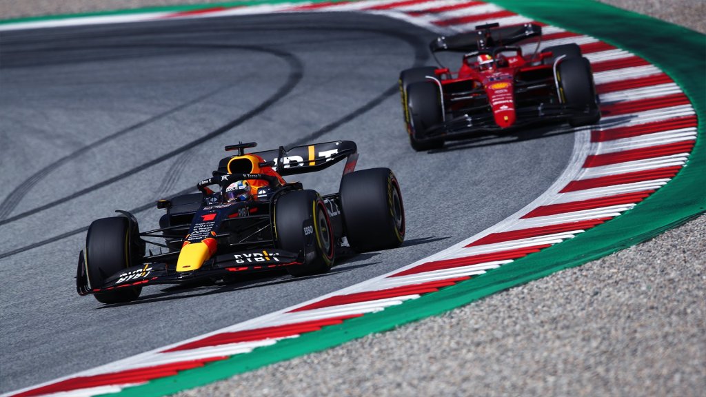 Peso extra vira motivo de cautela para Red Bull na F1, comenta Evelyn Guimarães