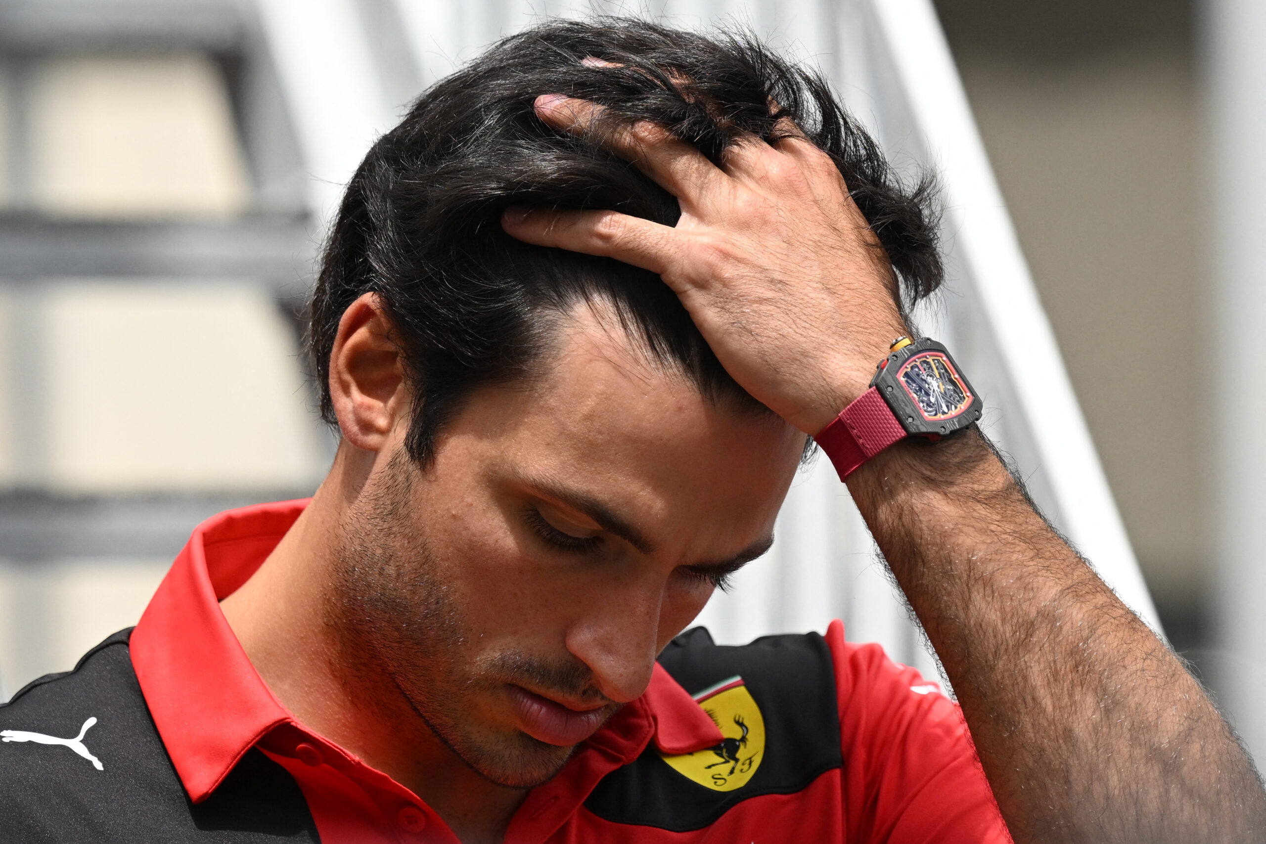Sainz espera una reacción inmediata en Miami después de “correr al límite” en Bakú