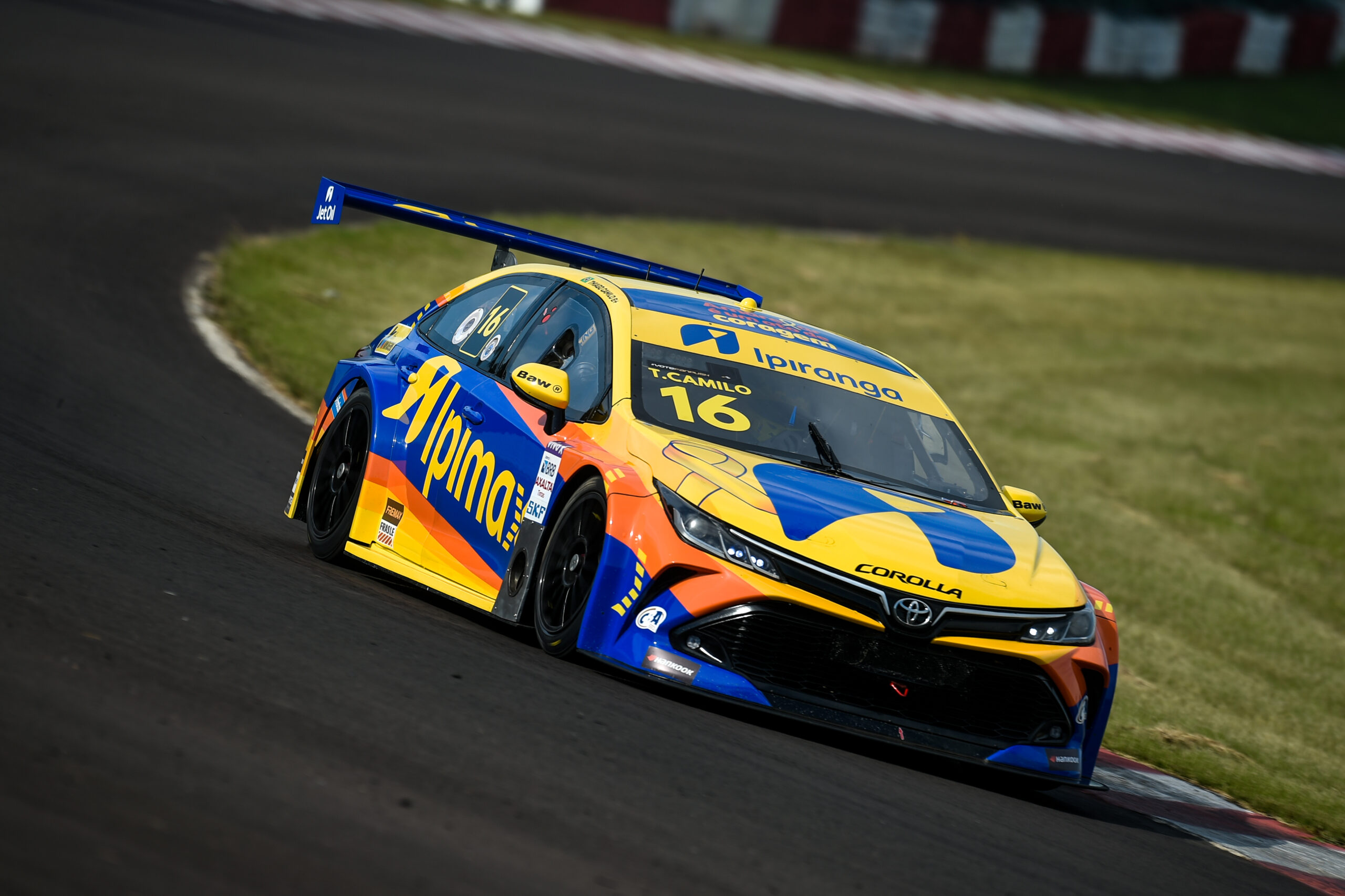 Camilo supera Maurício e lidera segundo treino livre da Stock Car em Tarumã