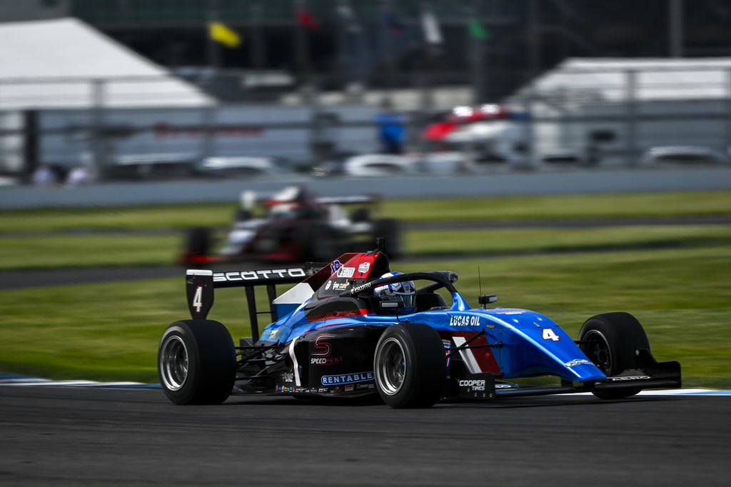 Escotto e Granfors vencem na rodada dupla da Pro 2000 em Indianápolis. Porto é 7º e 11º