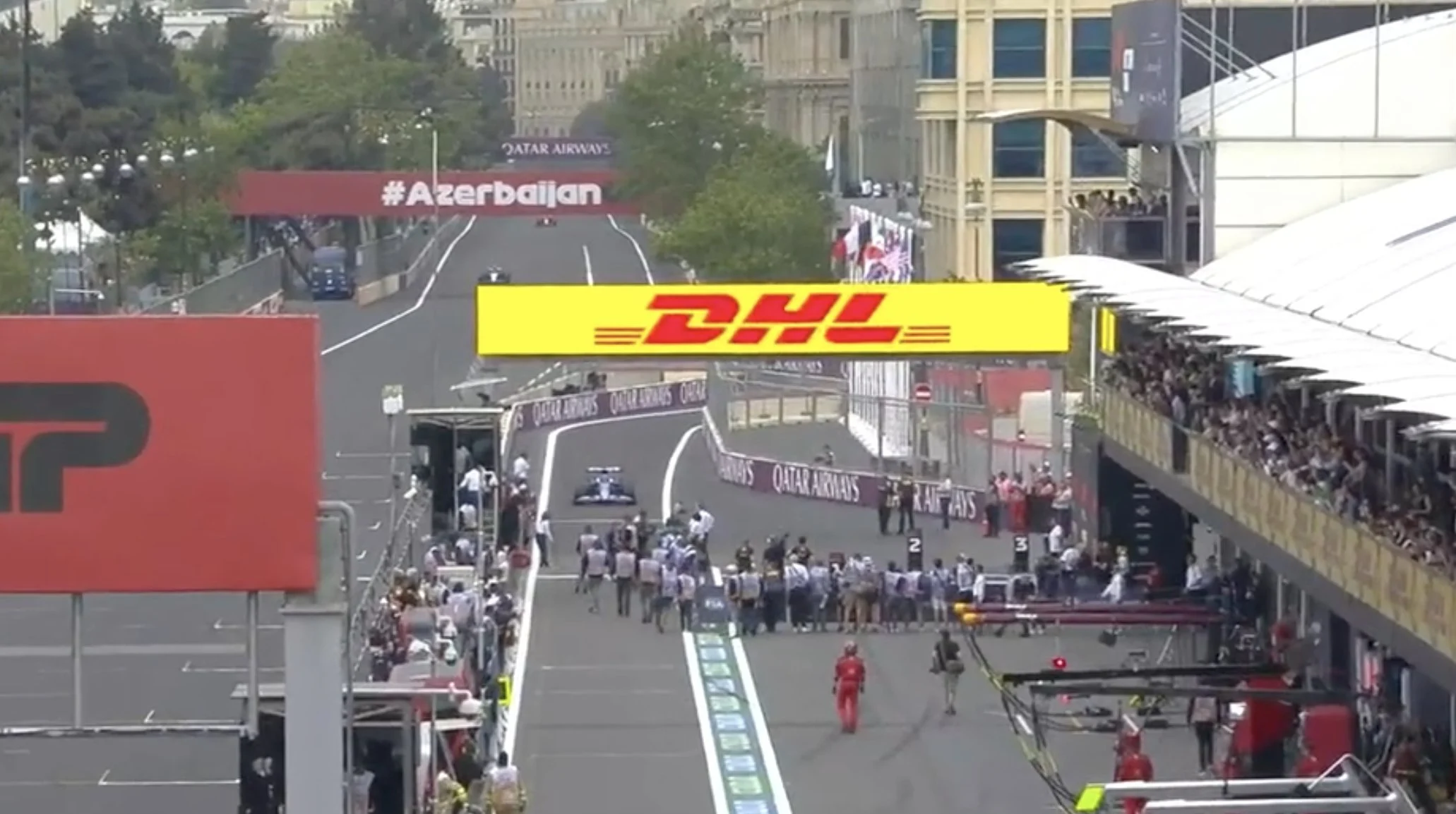 La FIA cambia las normas de acceso de la prensa a boxes tras el incidente de Ocon en Bakú