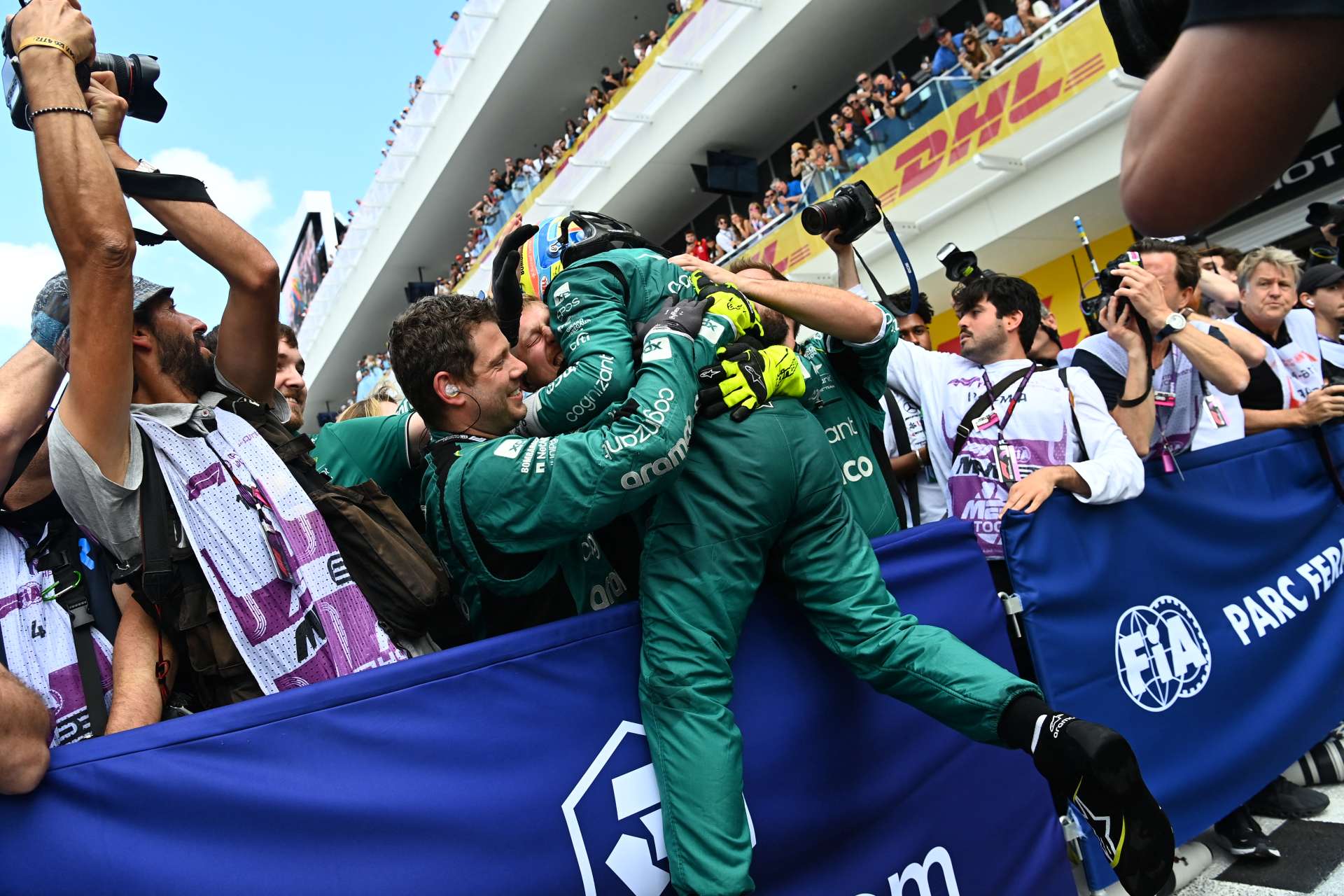 Aston Martin entra no top-35 de mais pódios na história da F1 com Alonso em Miami