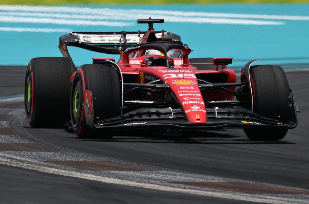 Leclerc se culpa por “erro repetido” e diz que acidente em Miami é “inaceitável”