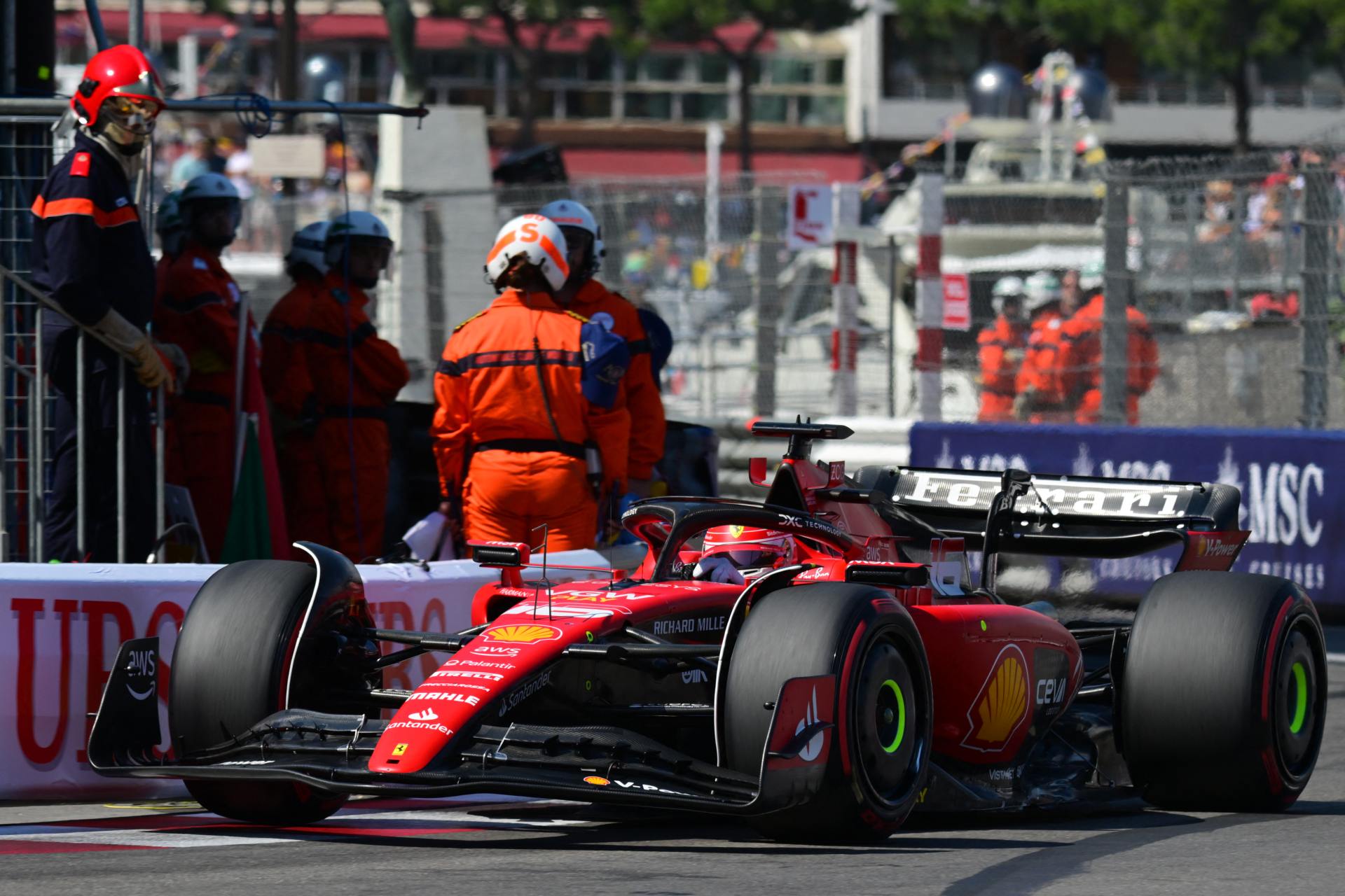 Ferrari diz que “esperava mais” de sábado em Mônaco e defende Leclerc: “Estava escuro”
