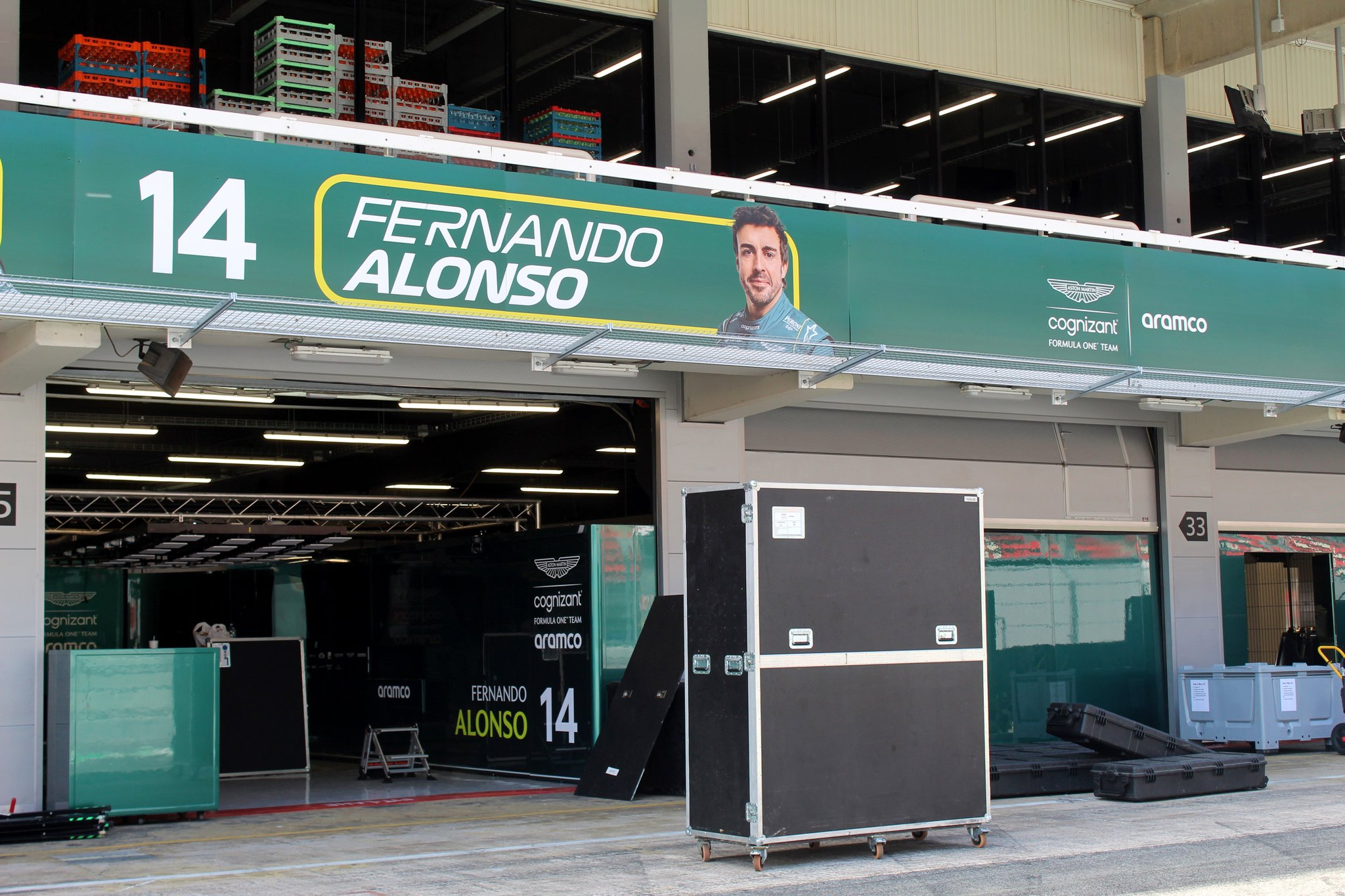 GP da Espanha aloca Alonso em box #33 e atiça fãs por 33ª vitória na Fórmula 1