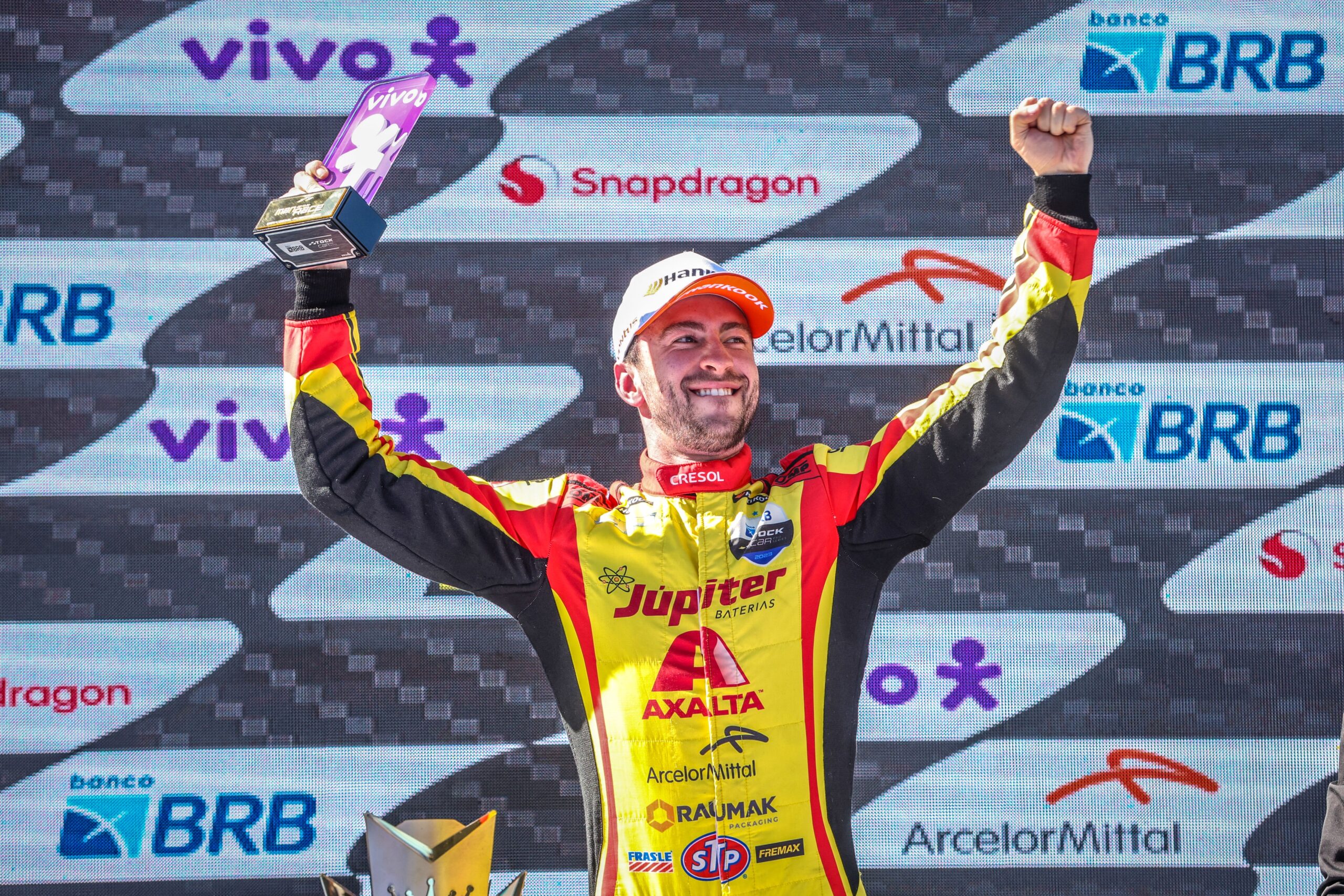 Casagrande retoma liderança da Stock Car após pódio em Cascavel. Confira classificação