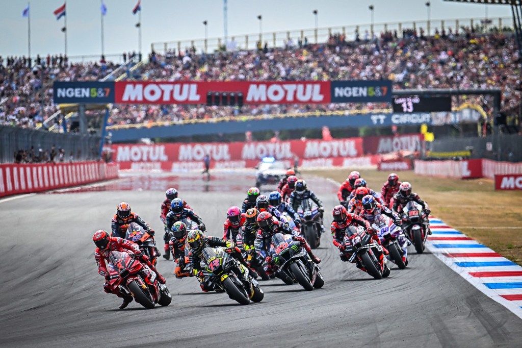 MotoGP descarta aumentar grid em 2024:  “Não temos planos de ter mais de 22 motos”