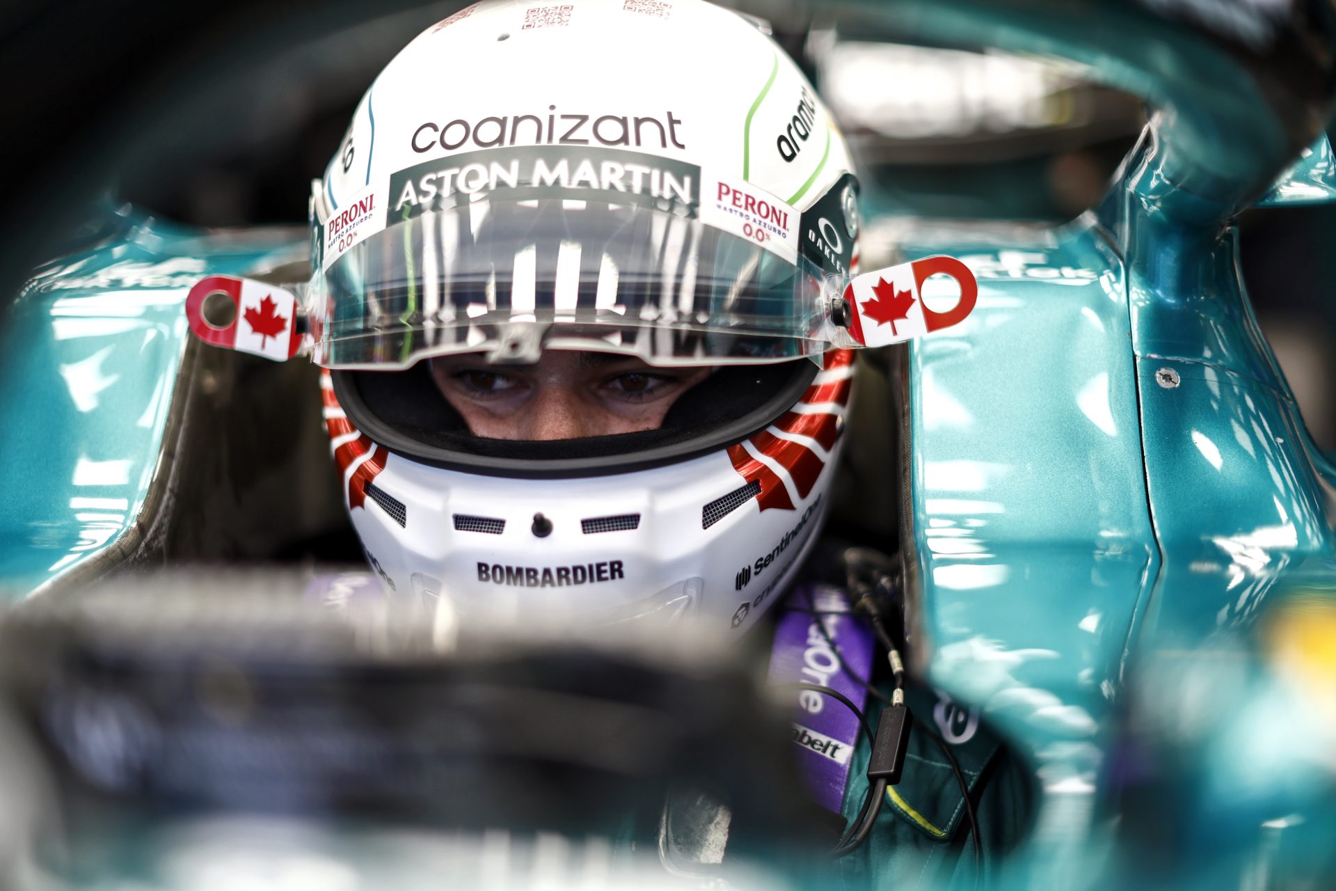 Aston Martin defende Stroll e faz comparação com Pérez: “É difícil estar na frente”