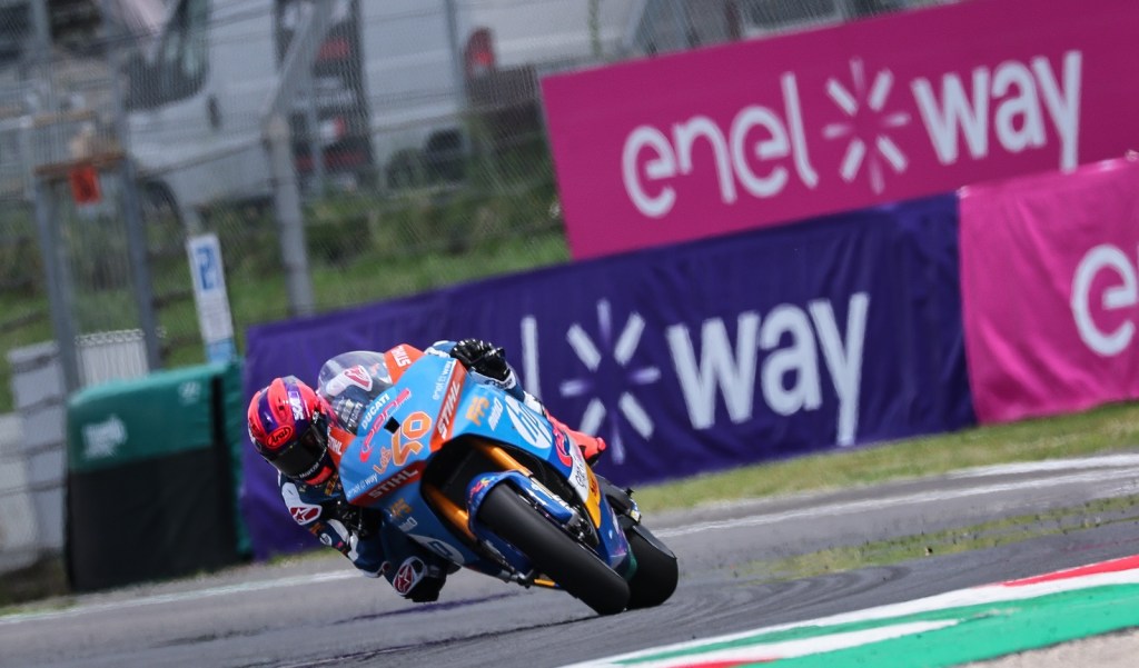 Casadei vence corrida 1 da MotoE na Áustria após queda de Ferrari. Granado é 2º
