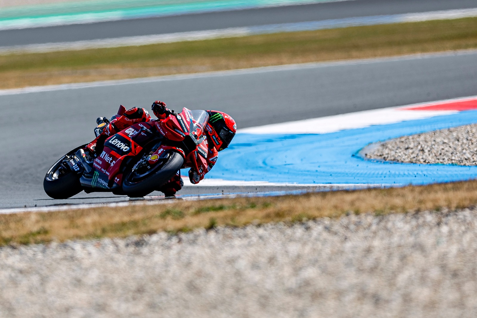 Bagnaia iguala Dovizioso como terceiro italiano com mais vitórias na MotoGP