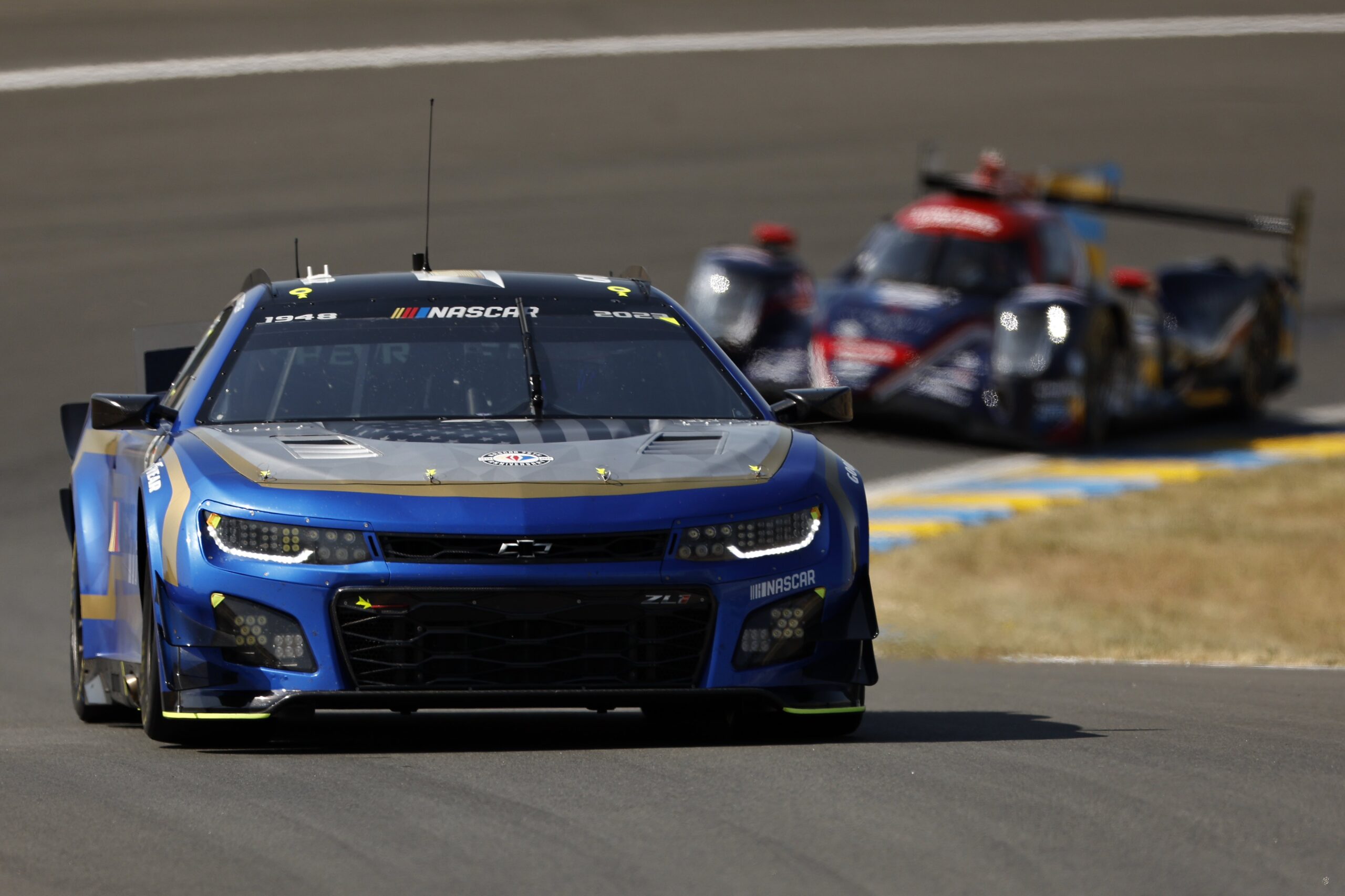 Button vê desempenho “fenomenal” de carro da Nascar em Le Mans: “Tudo perfeito”