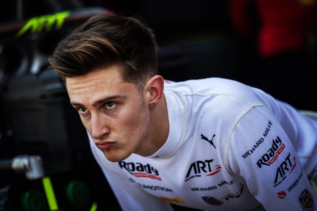 ¿Quiénes son los novatos de la F2 que prueban un F1 en la FP1 del GP de México?