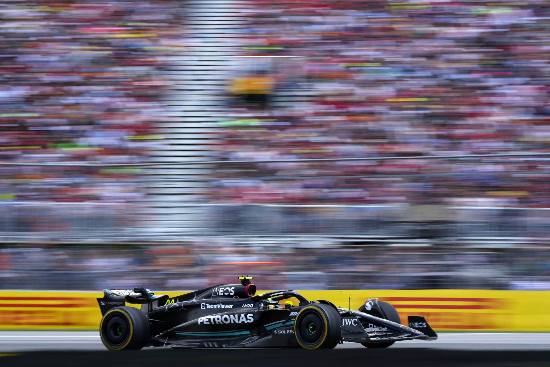 Mercedes prepara una “gran actualización” para el W14 y quiere ganar en Silverstone