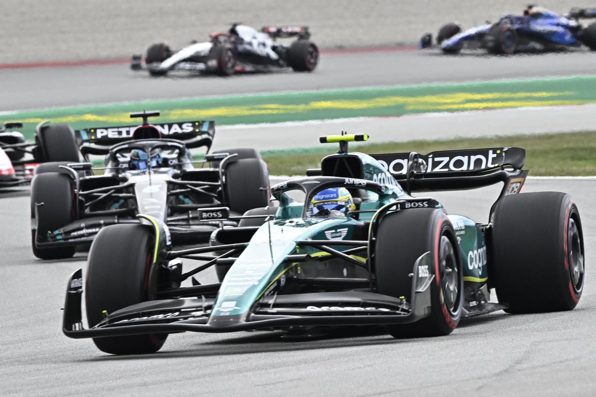 Alonso se conforma con 7º lugar, pero cuestiona poco ritmo: “No sabemos el motivo”
