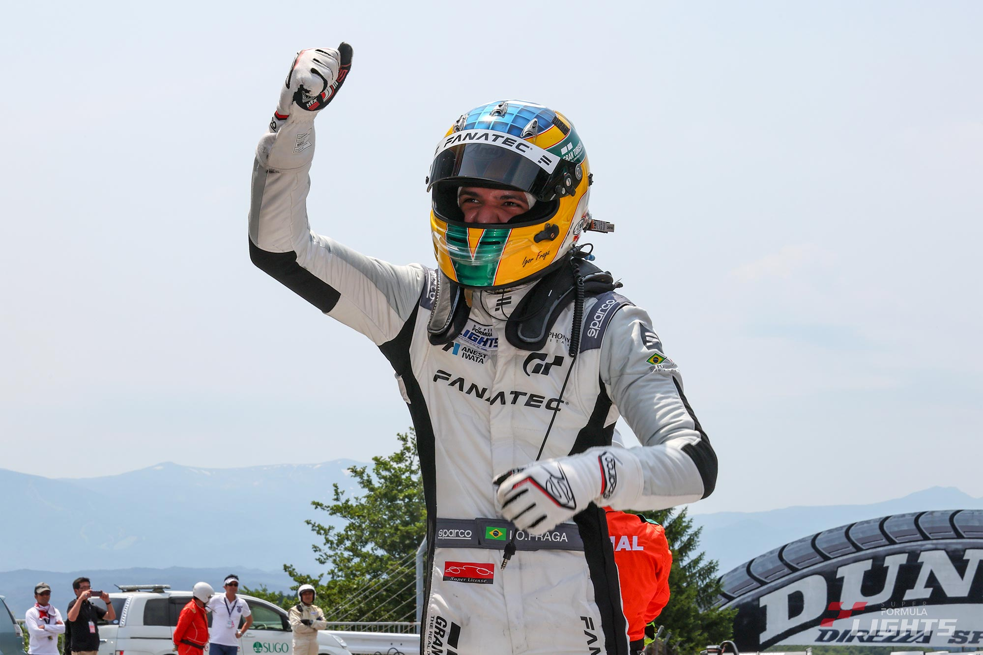 Fraga brilha e vence corrida 3 da etapa de Sugo da Super Fórmula Lights
