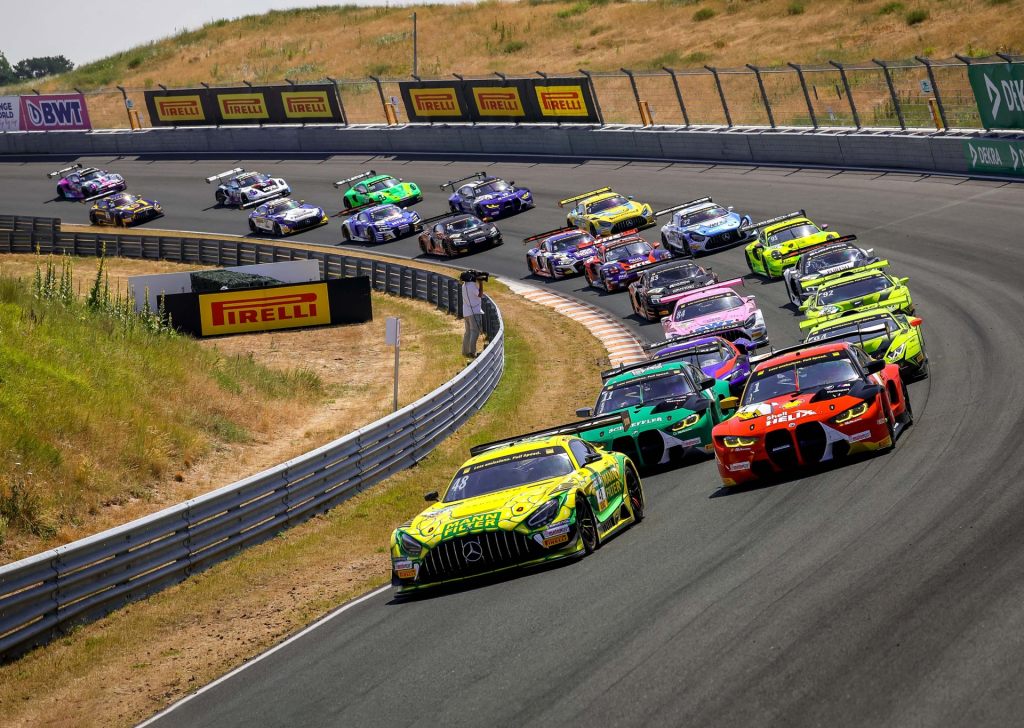 Engel quebra jejum de 6 anos e vence corrida 1 do DTM em Zandvoort