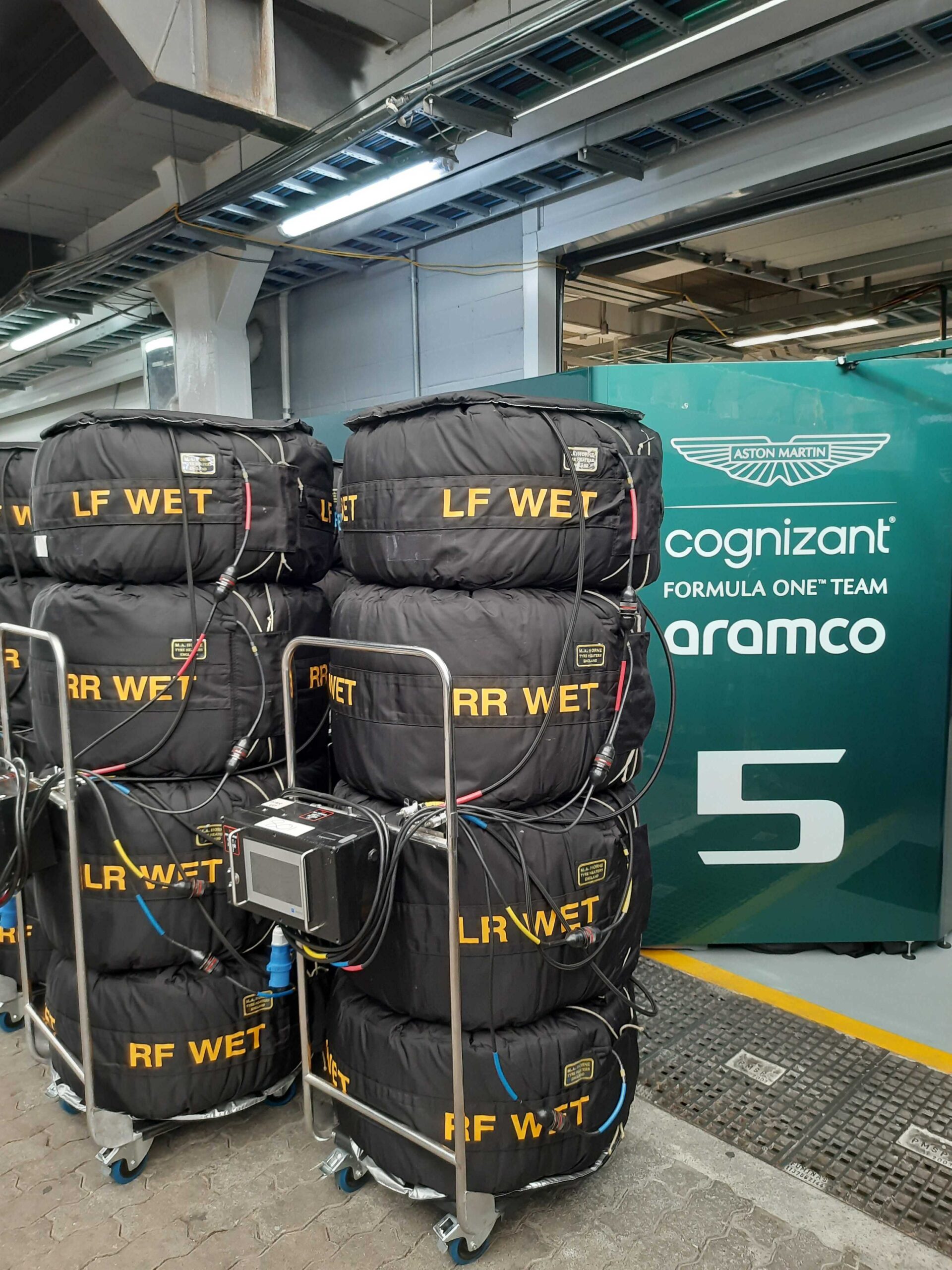 Pirelli se ve “donde le gustaría” con el proyecto de neumáticos sin manta térmica F1 2024