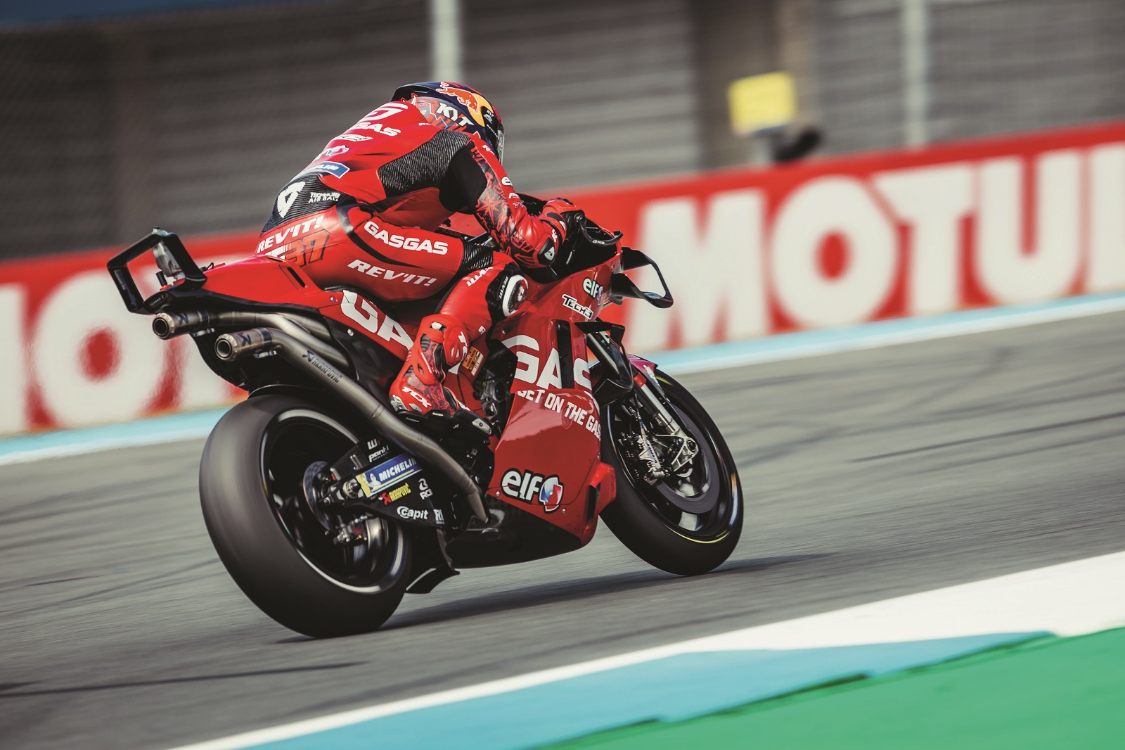 Executivo da KTM diz que Augusto Fernández “já tem contrato” para MotoGP 2024