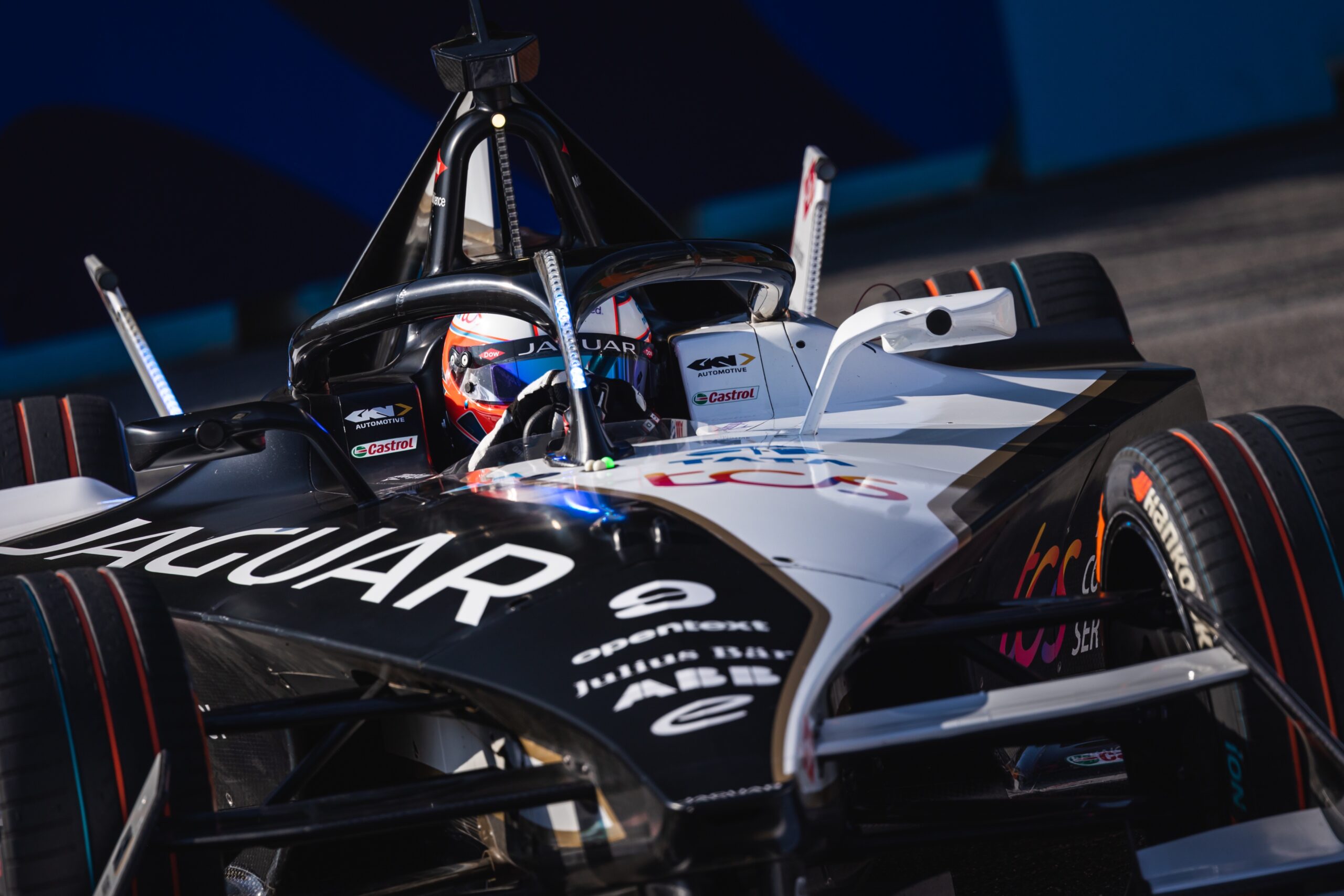 Evans comanda 1-2 da Jaguar e crava pole no eP de Roma 1 da Fórmula E