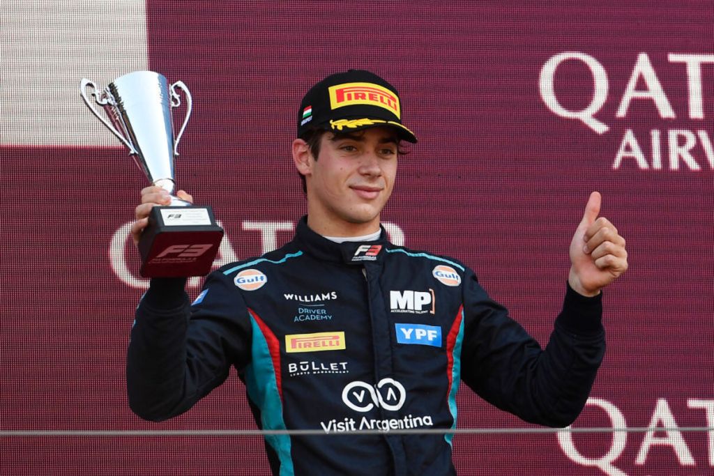 Colapinto celebra confirmación de debut en tests de F1: “Sueño con esto desde niño”