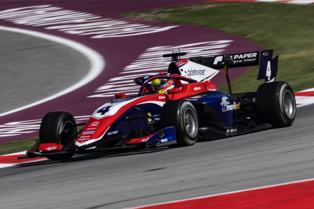 Fornaroli encabeza el 1-2 de Trident en la clasificación de F3 en Silverstone; Colapinto, 9°