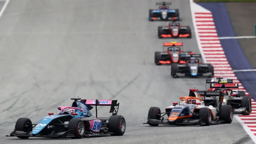 Flörsch é desclassificada por infração técnica e perde 9º lugar da corrida 2 da F3 na Áustria