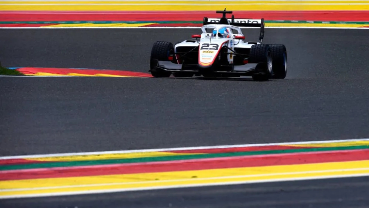 Martí logra la pole en una cambiante clasificación de F3 en Spa; Colapinto finaliza 4°