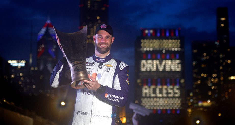 Van Gisbergen retorna à Nascar, fecha com Trackhouse e corre no misto de Indianápolis