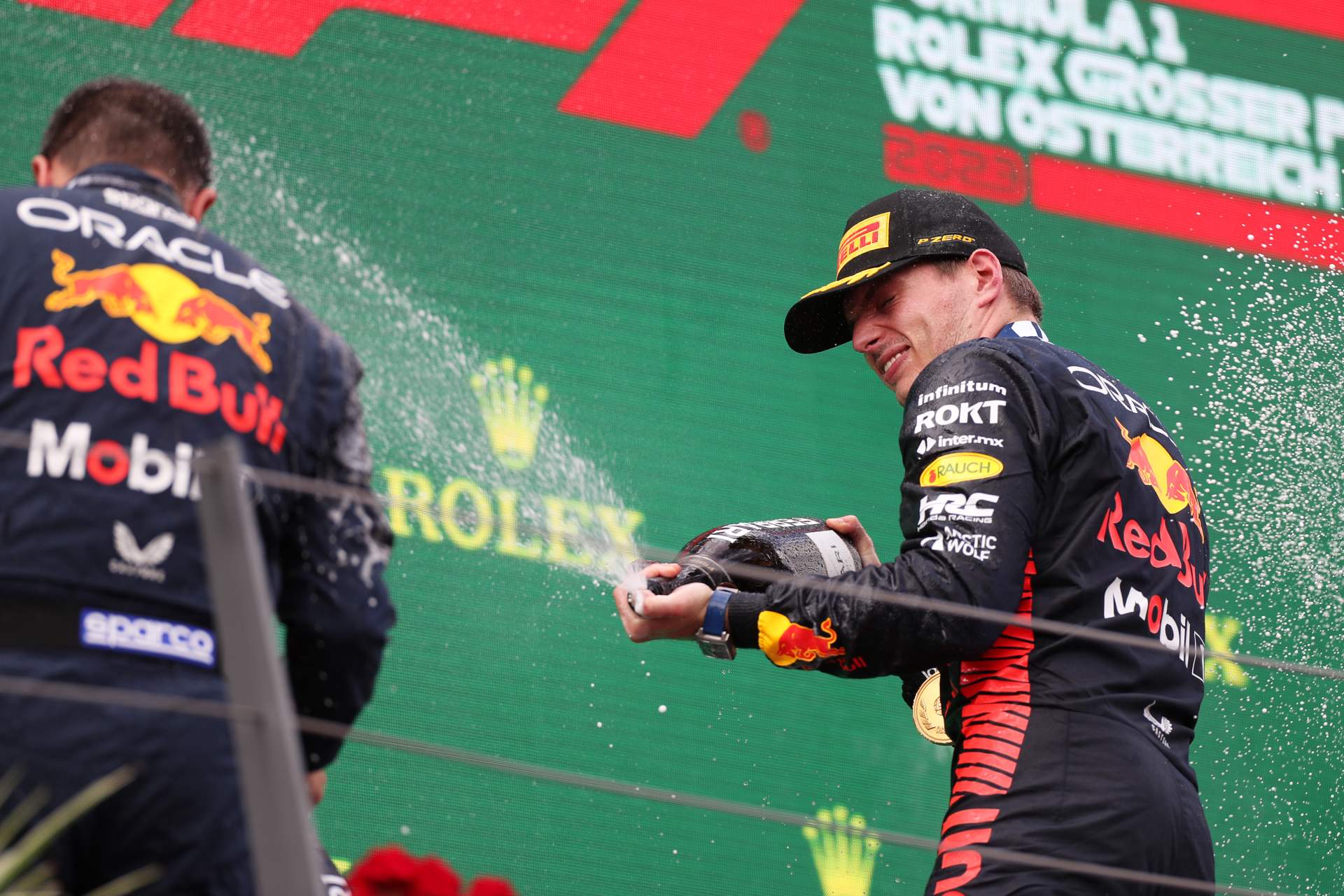 Red Bull desvela el argumento para fijar el pit-stop de Verstappen: “No lo jodas”