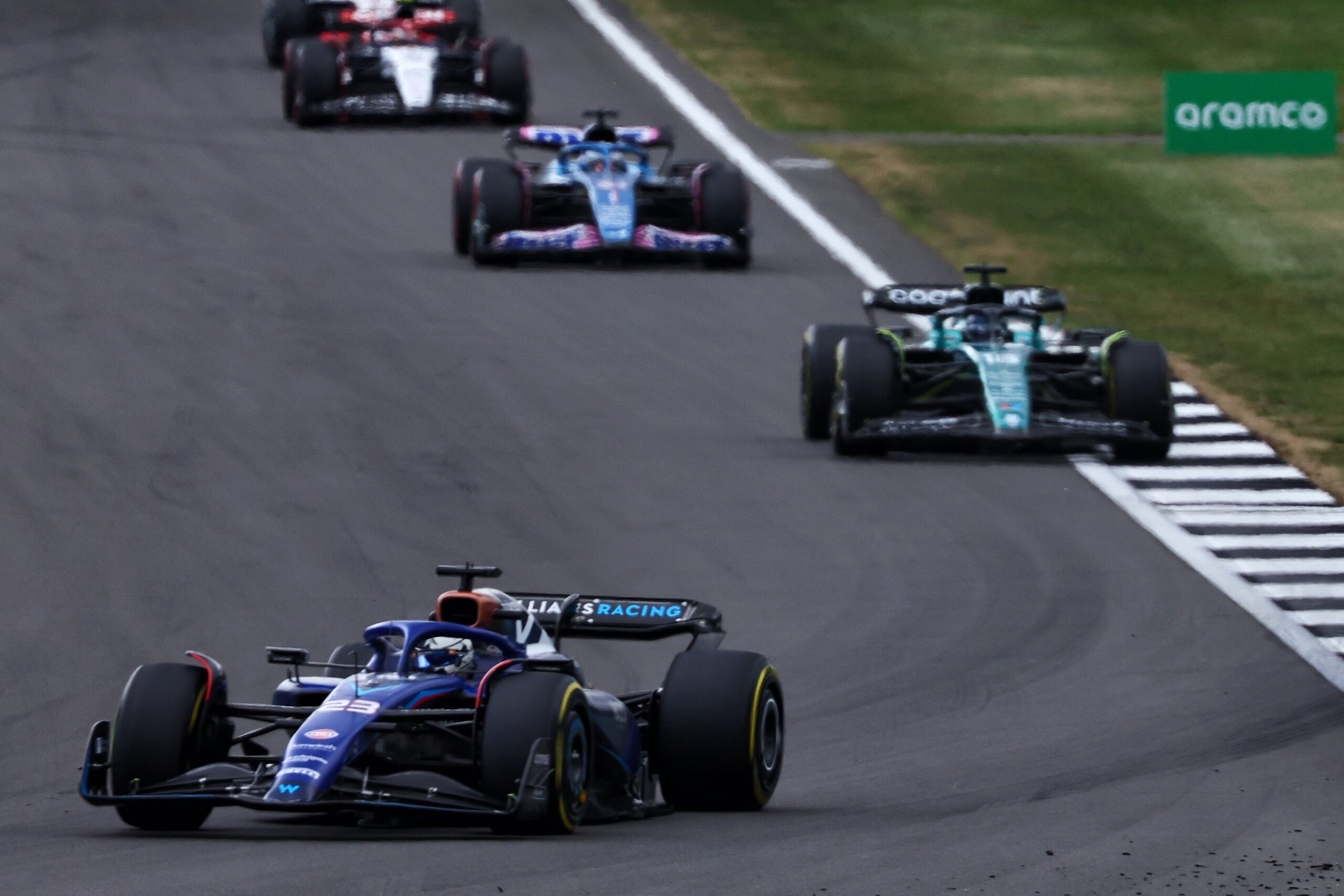 Albon diz que “Williams fez própria sorte” em “fim de semana incrível” na Inglaterra