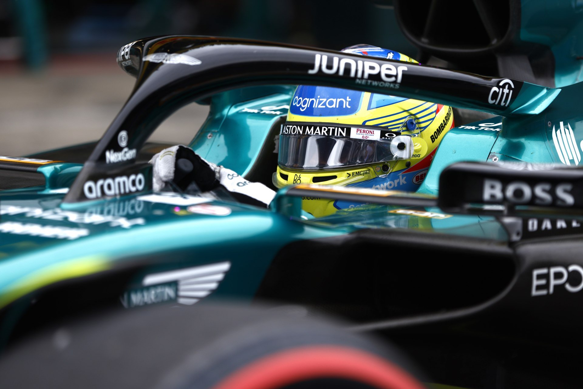 Alonso anticipa estrés en mecánicos y medios de la F1 por calendario 2024