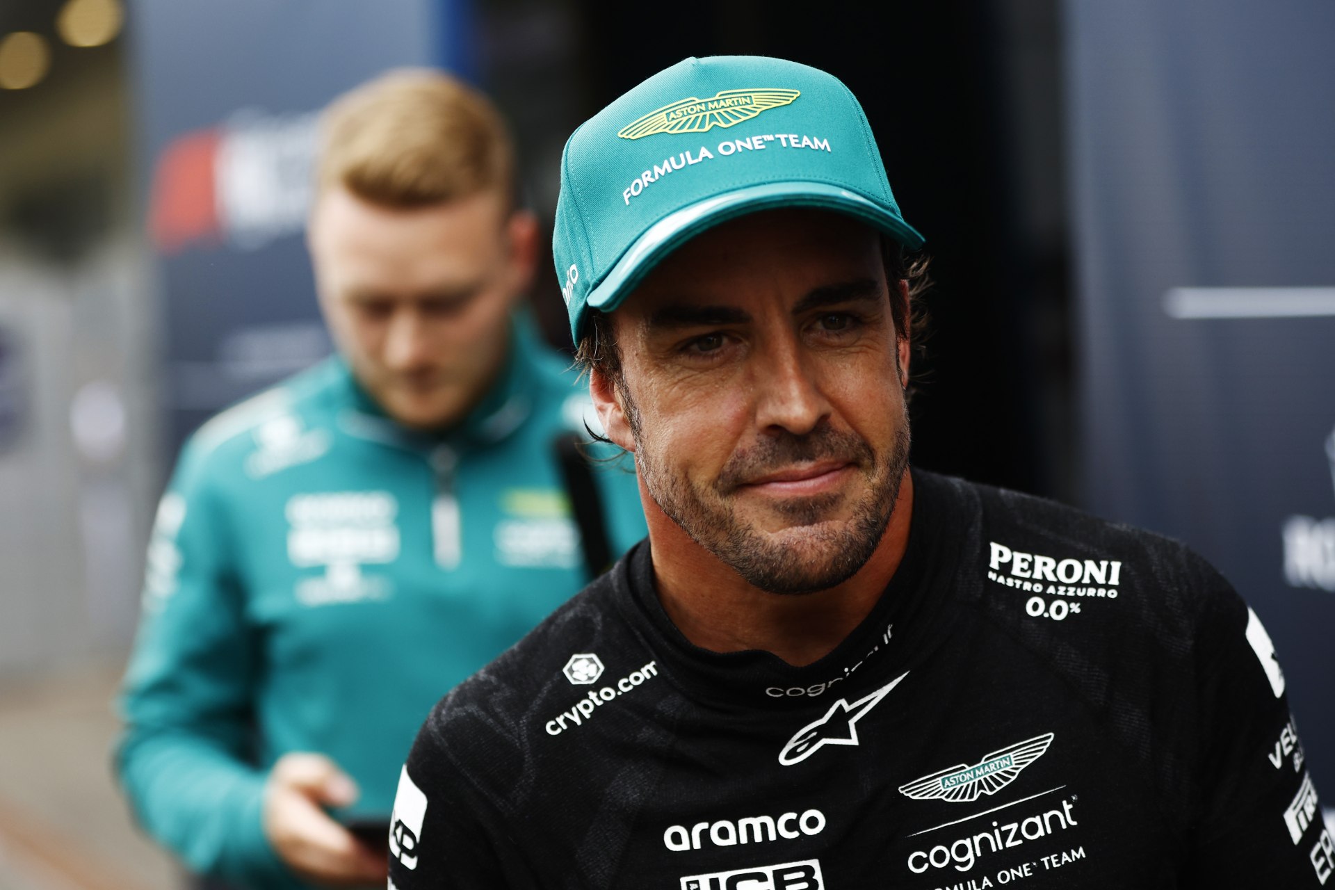 Alonso dice que Aston Martin “necesitará años” para ver resultados de sus nuevas instalaciones