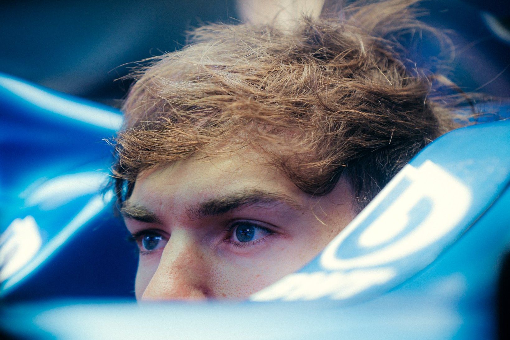Gasly admite decepción en Alpine y dice que “necesita procesar” los despidos