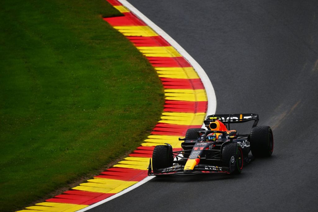 Pérez celebra 2º em dia “muito complicado” na classificação para GP da Bélgica