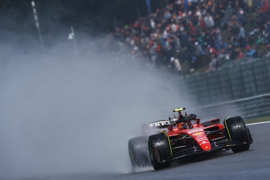 Fórmula 1 adia largada da sprint na Bélgica por tempestade em Spa-Francorchamps