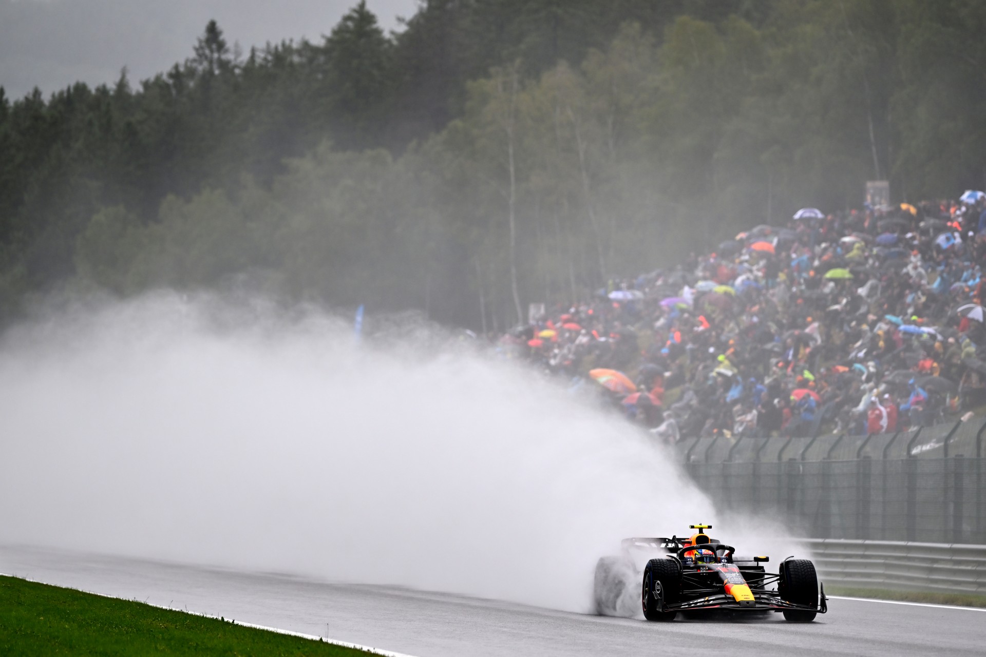 FIA cria alternativas para cancelamentos em Spa. Grid pode ser definido pelo campeonato